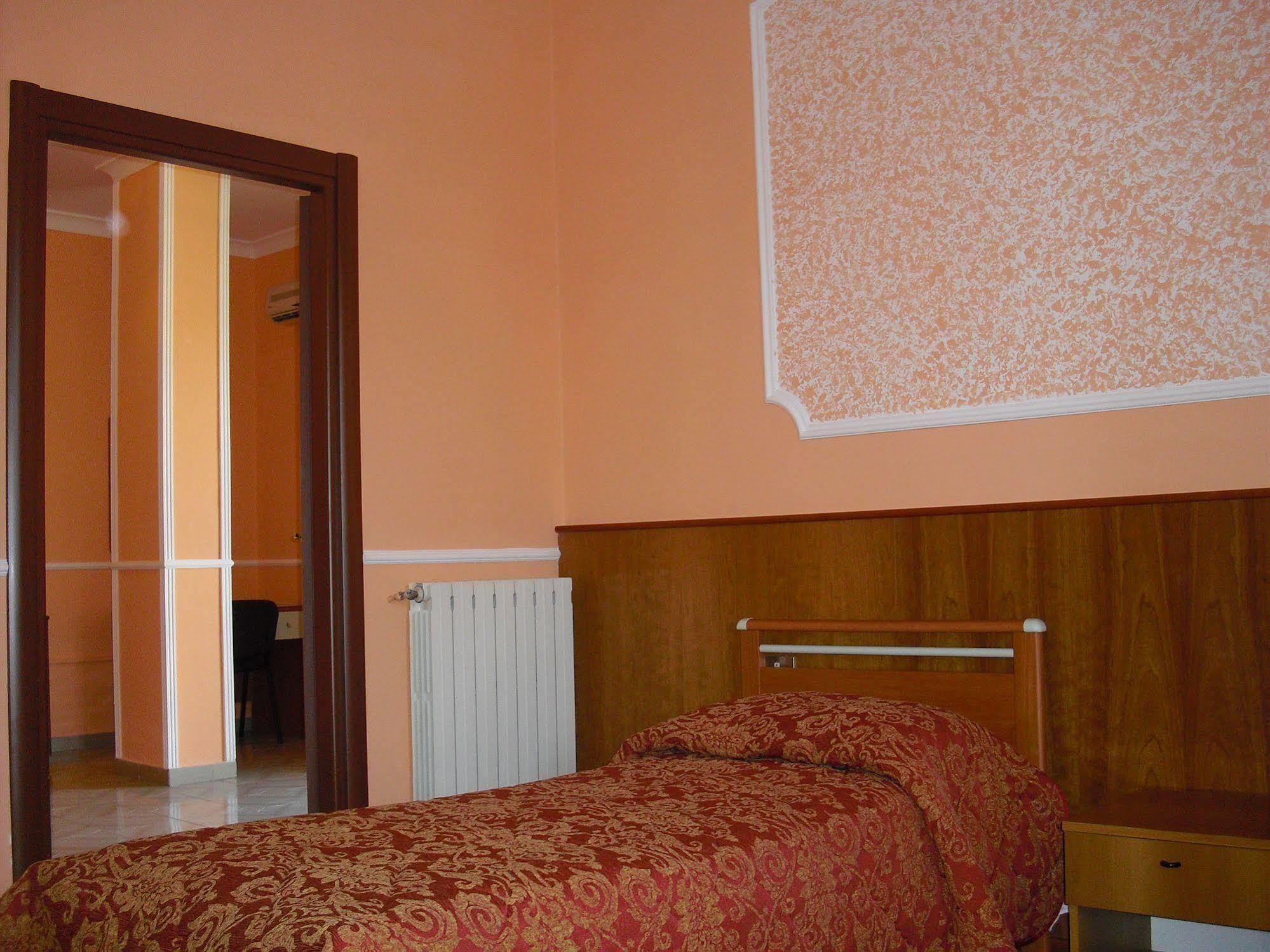 Darfla Hotel Pozzuoli Exterior photo